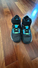 Nike Kids' Running Shoes
KYRIE FLYTRAP
SIZE 11C
 - Image 3