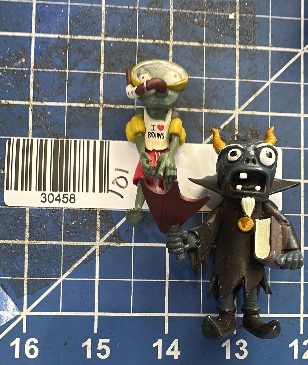 Plants vs. Zombies Snorkel Zombie 3-inch Figure