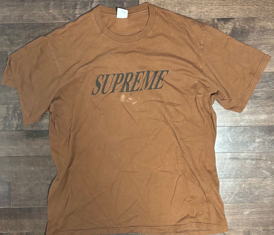 Supreme Italic Tee