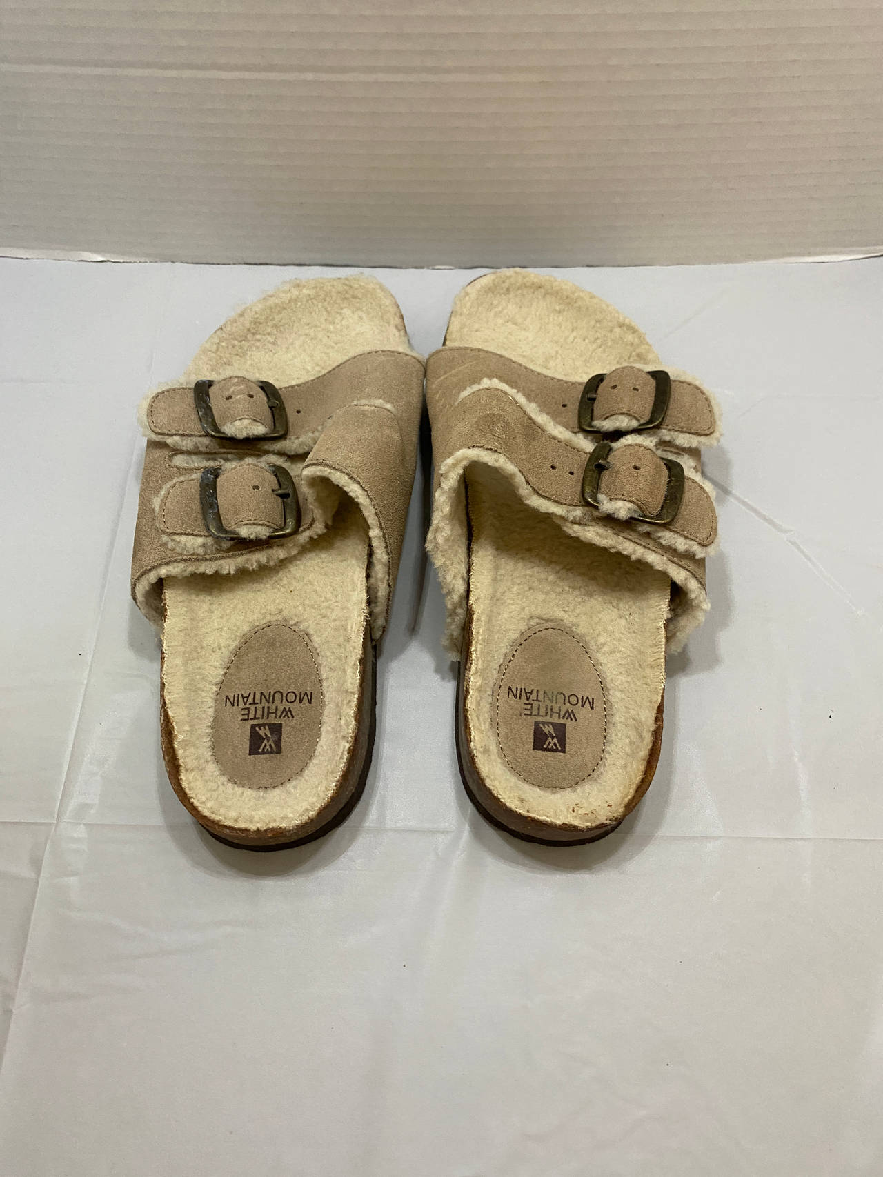 White Mountain Dorian Shearling Footbed Sandals