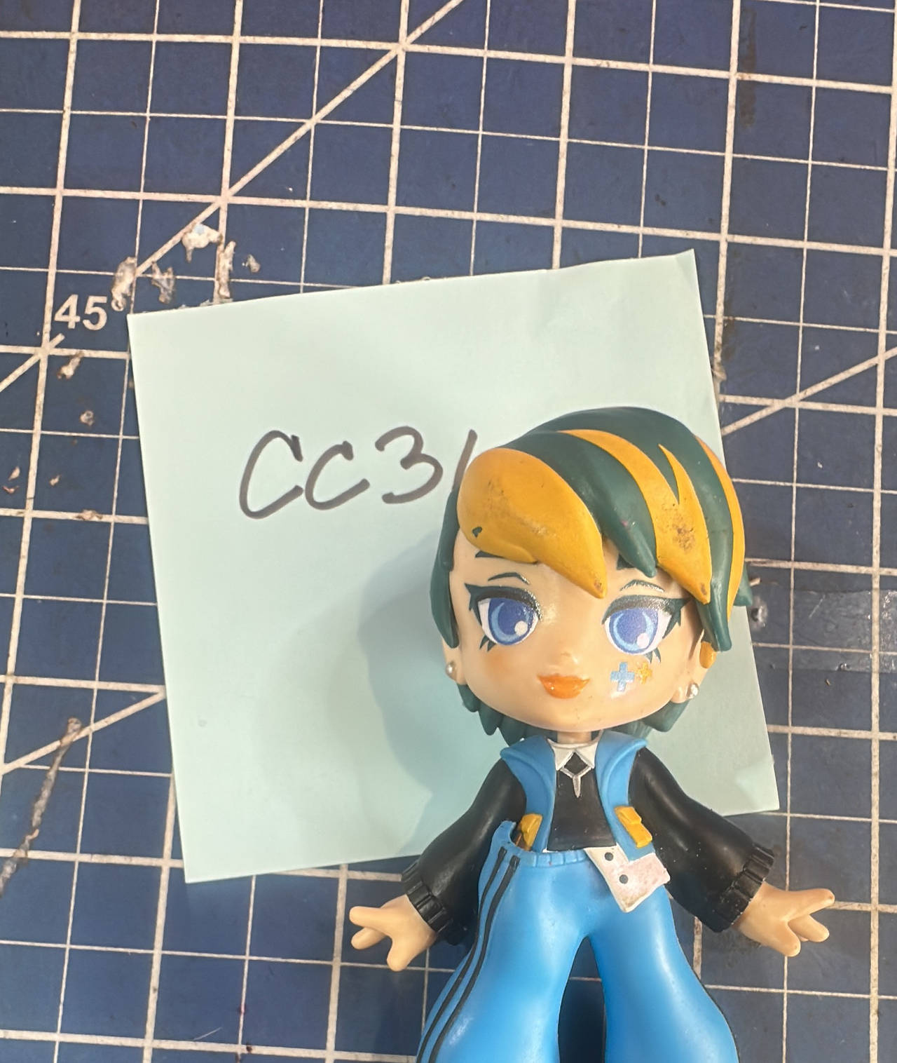 Squads Place TOKYO TRENDS collectible figure CC31