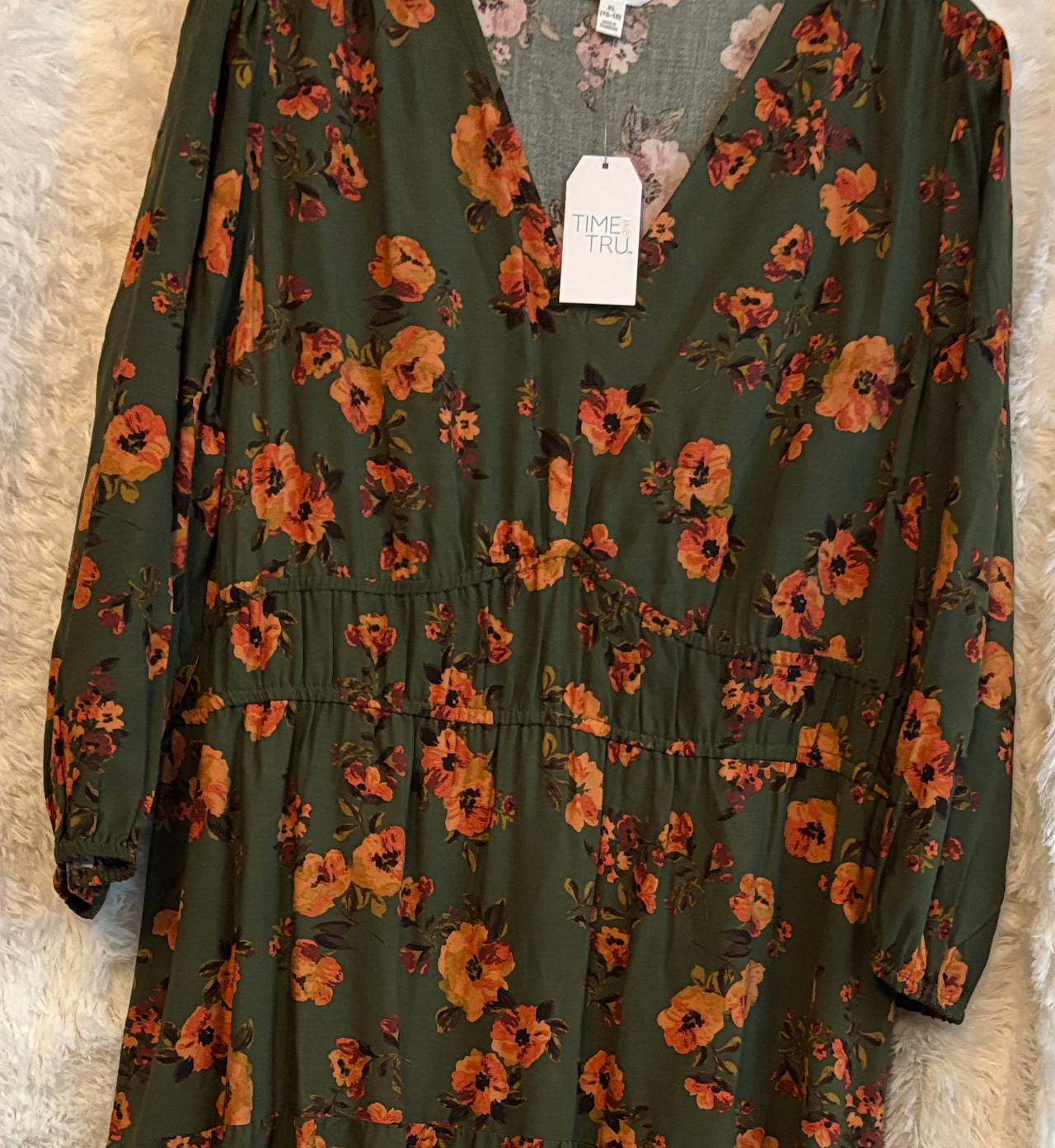 Time and Tru Women's Long Sleeve Floral Dress