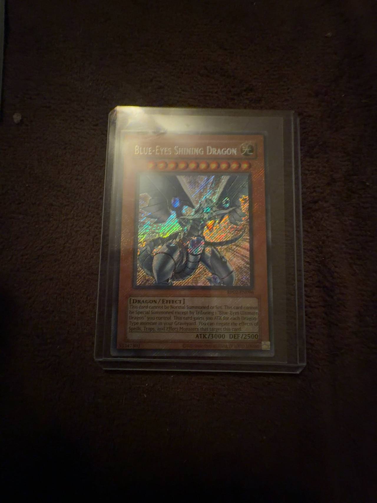 Yu-Gi-Oh! Blue-Eyes Shining Dragon (Retro Pack 2)