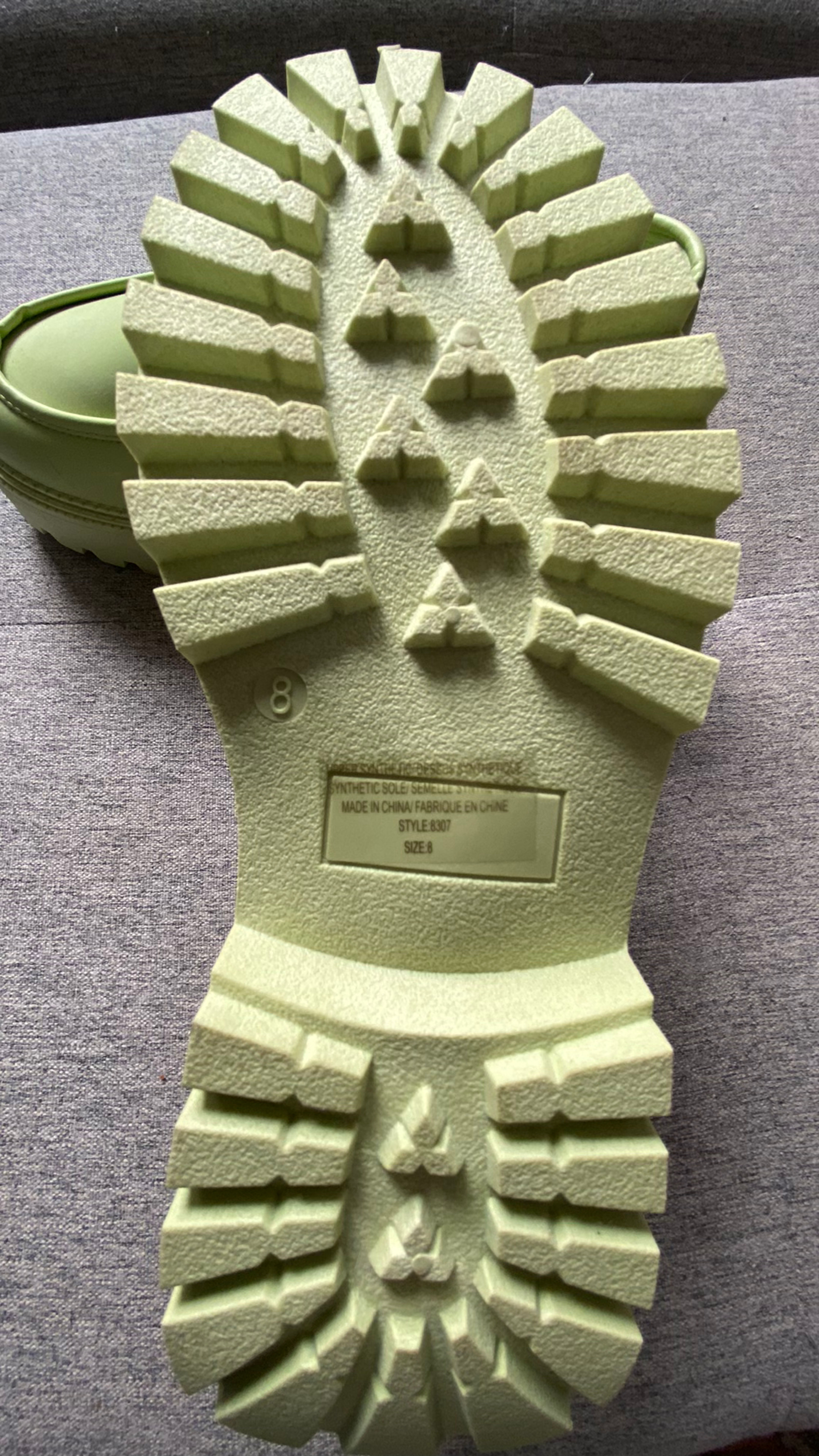 New W/ tags: Chartreuse Loafers size 8 - Image 4