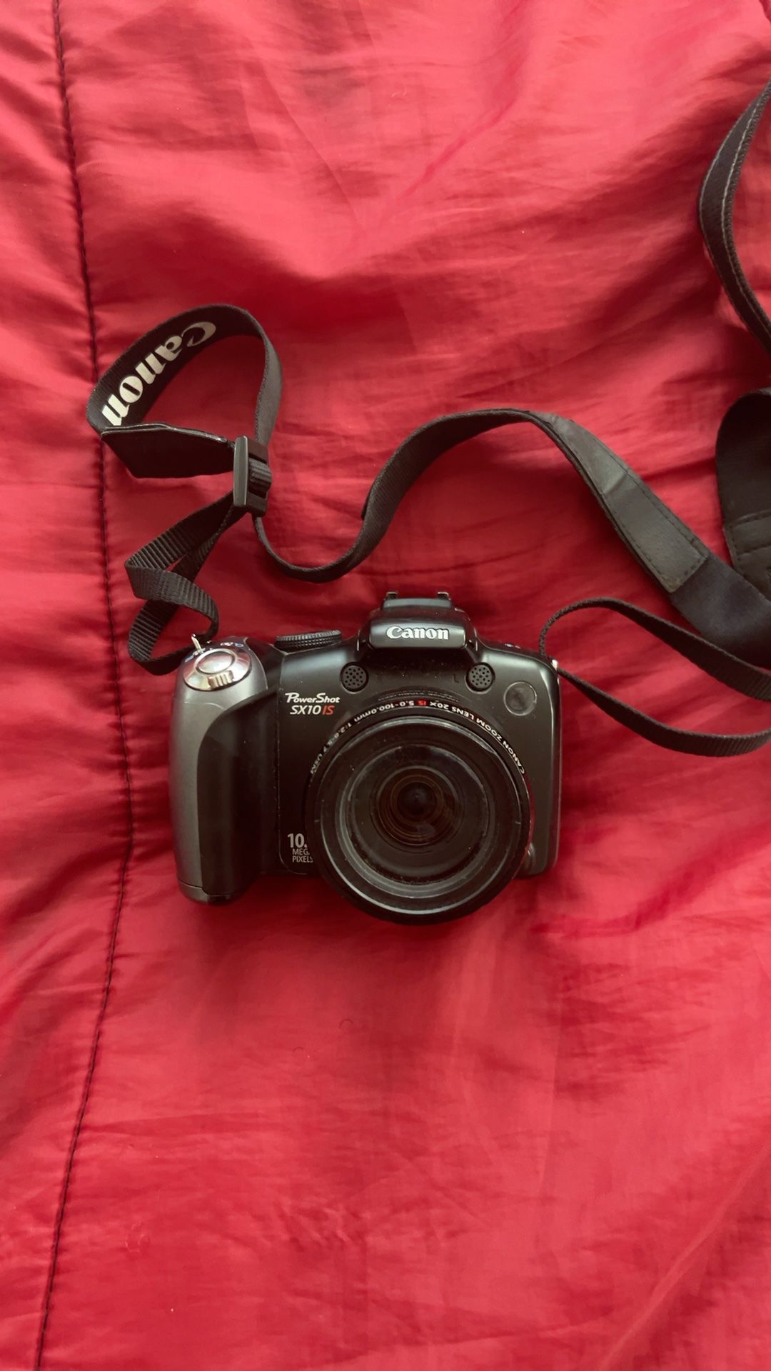 Canon PowerShot SX20 IS 12.1MP 20x Zoom Bridge Camera