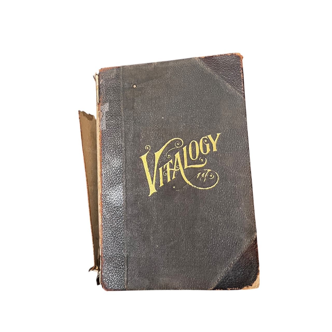 Vitalogy Large 1909 Home Health Human Anatomy Antique Hardcover
