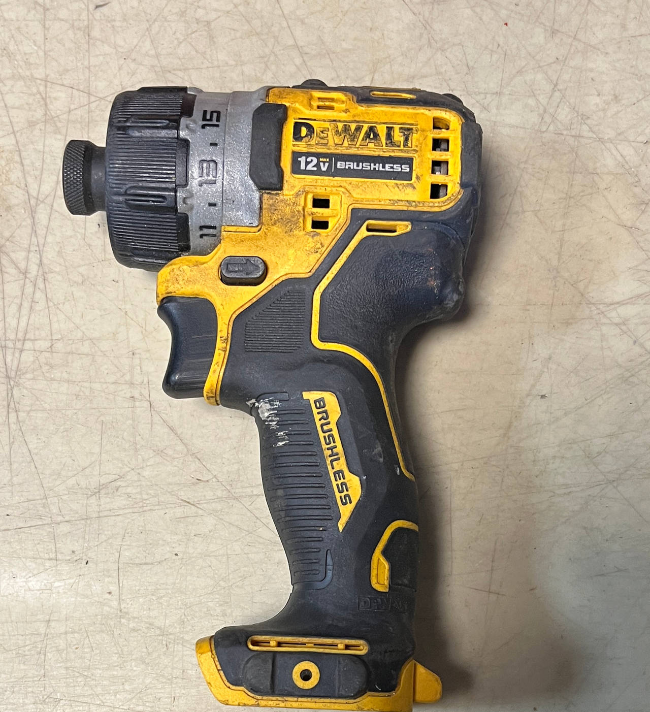 DEWALT DCF601 12V MAX Brushless Screwdriver
