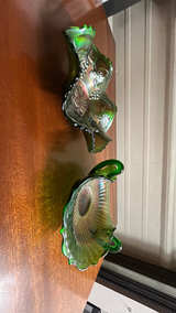 Fenton Green Carnival Glass Grape & Vine Bowl 2pcs - Image 6