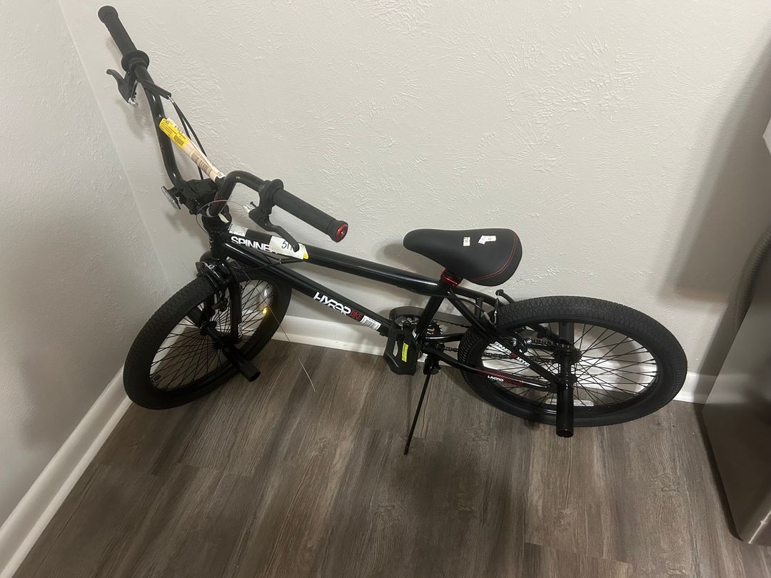 Hyper Spinner 20" BMX Bike