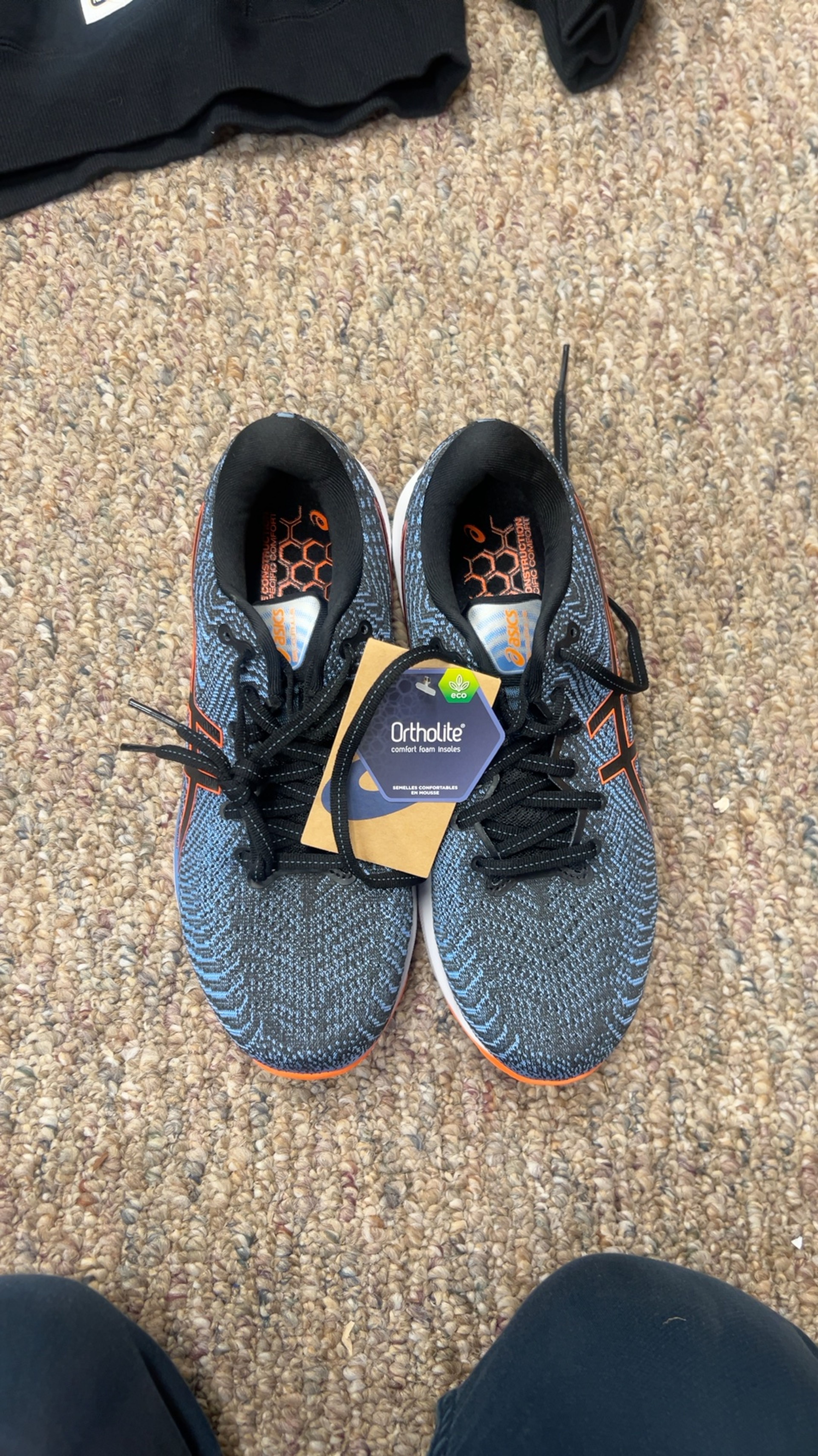 SIZE 8 Asics Gel-Cumulus 24 Running Shoes