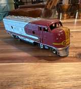 2343 Santa Fe F3 Diesel Locomotive HO Gauge - Image 5