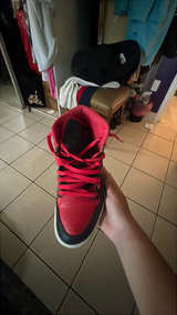 Air Jordan 1 Retro High OG - Image 2