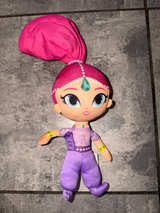 Nickelodeon Shimmer and Shine Shimmer Plush Toy - Image 1