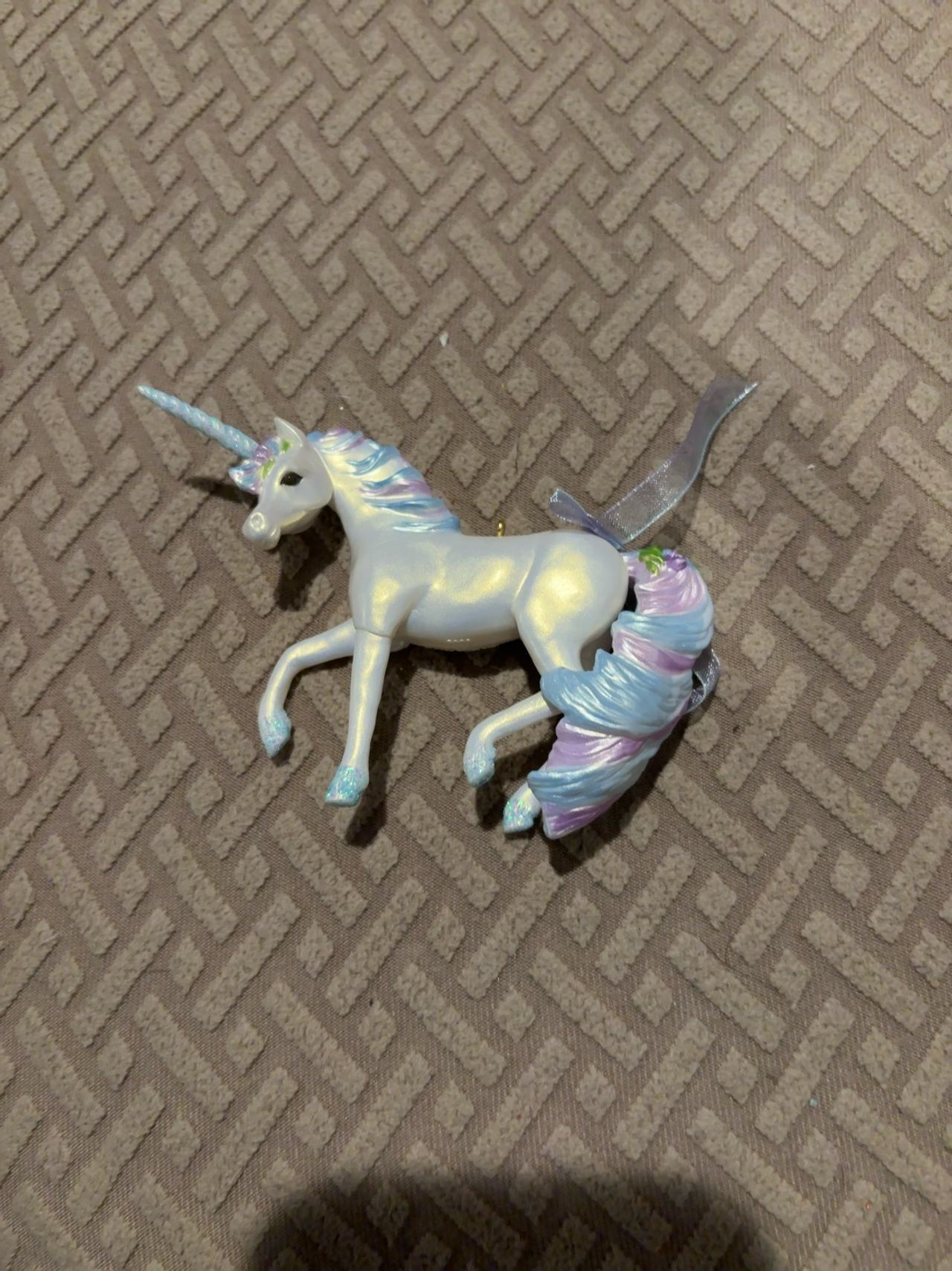 Breyer Unicorn Stablemate Rainbow Figurine