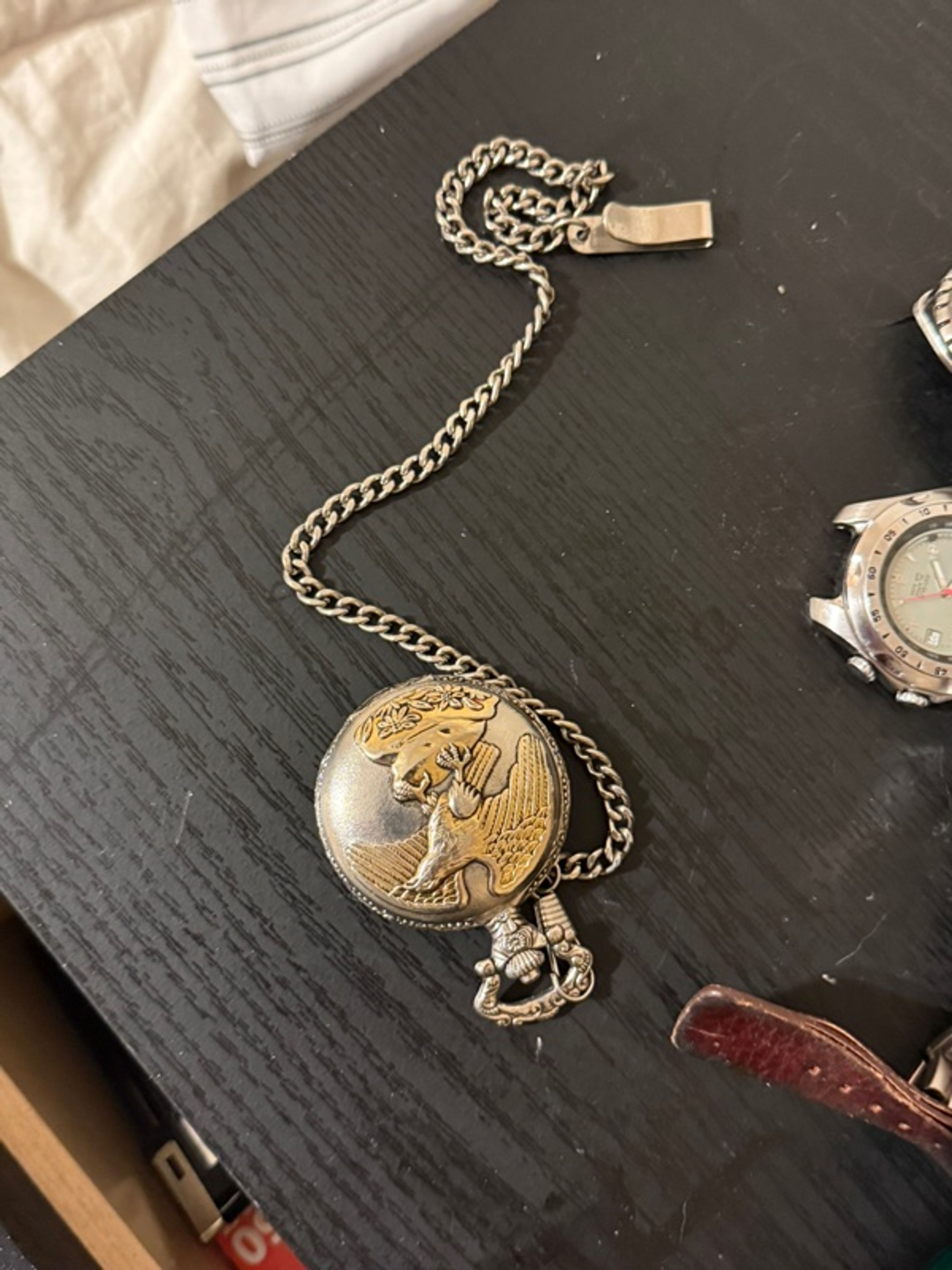 Bronze Dinosaur Quartz Pocket Watch