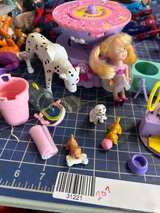 Miss Party Surprise PET PARTY poseable doll playset accessories.  207 - Image 3