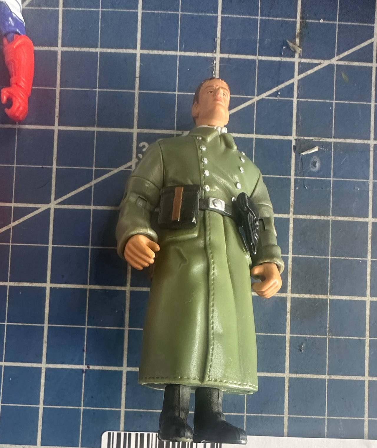 Kenner Indiana Jones Arnold Toht Action Figure. 101