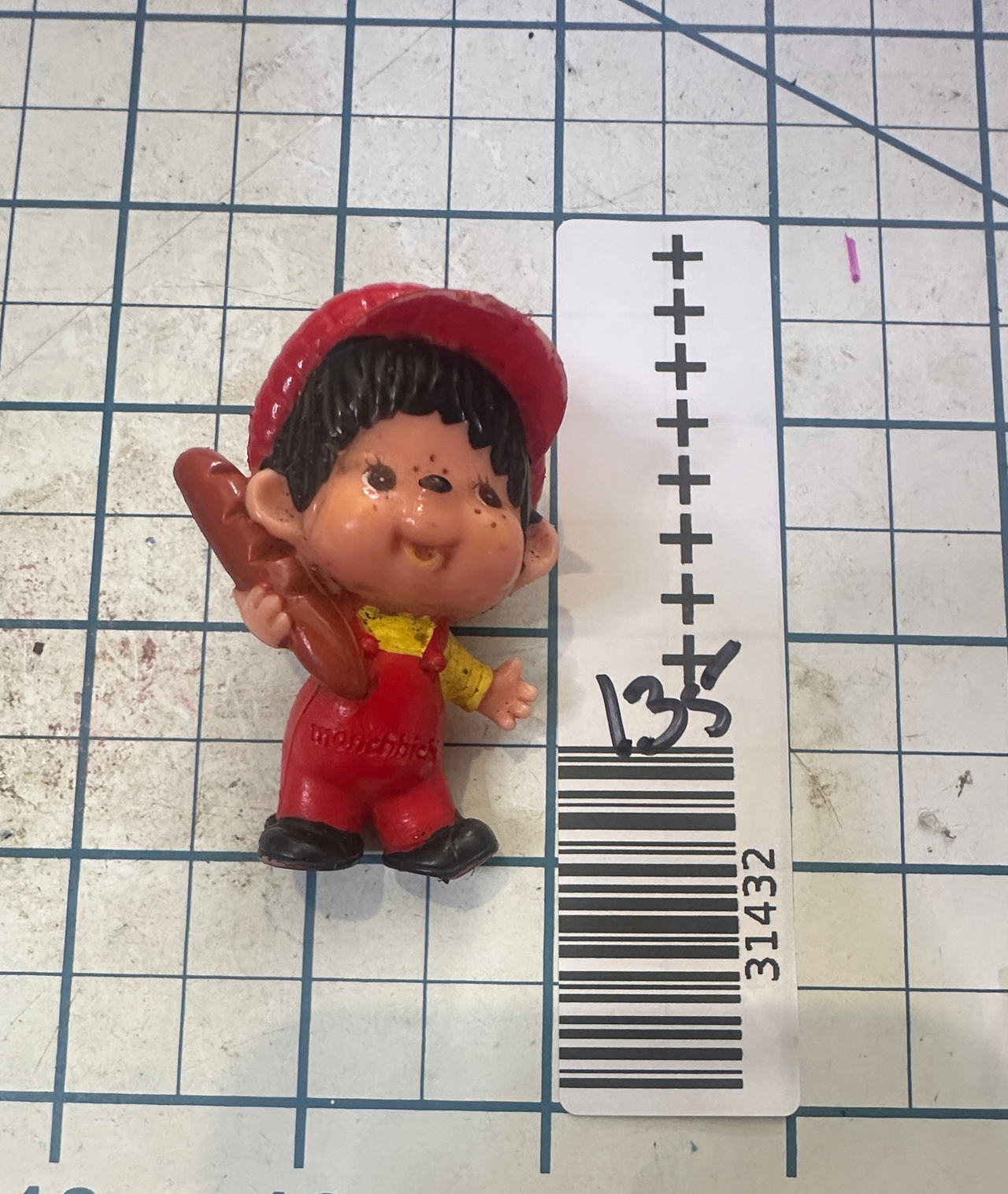 Vintage Monchhichi PVC Mini Figure