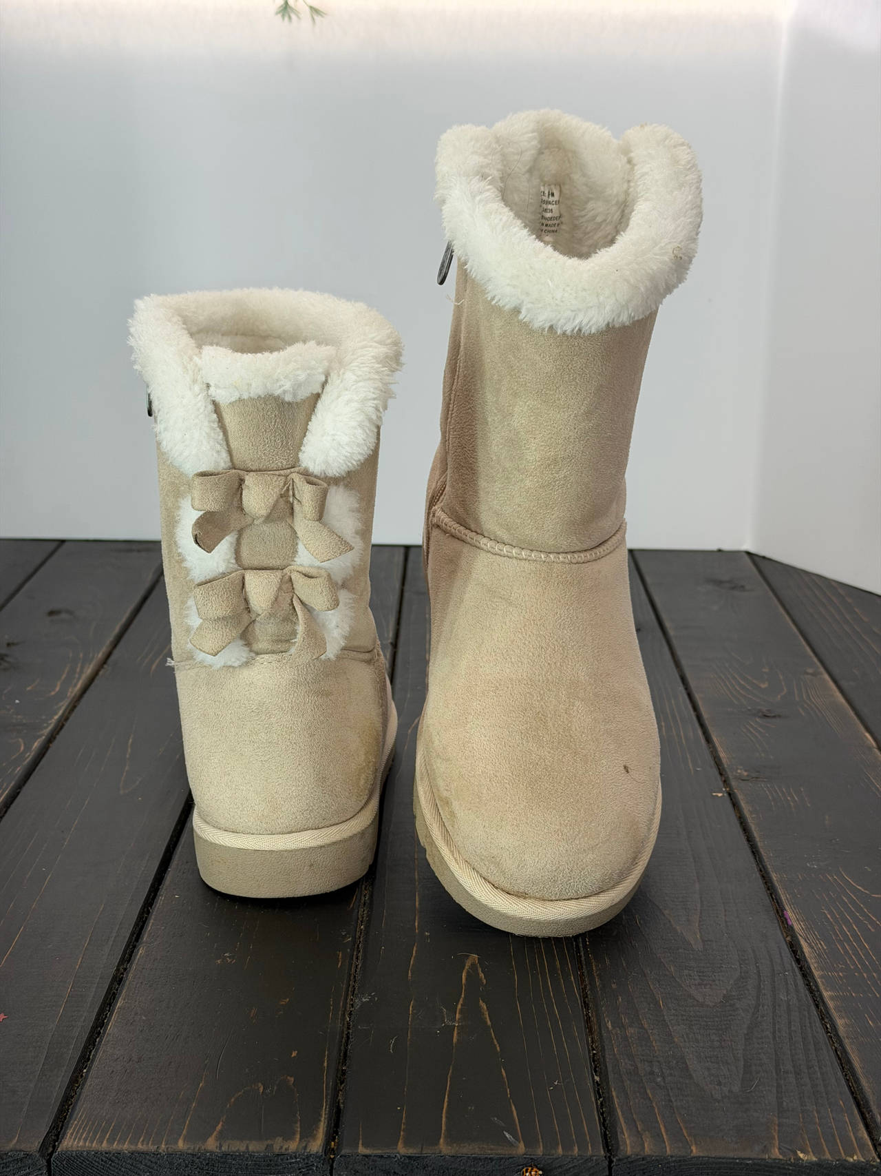 Koolaburra by UGG Victoria Short Boots
