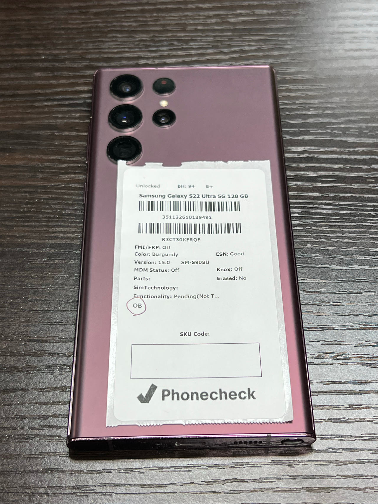 Samsung Galaxy S22 Ultra 5G 128GB Burgundy unlocked 94% battery health