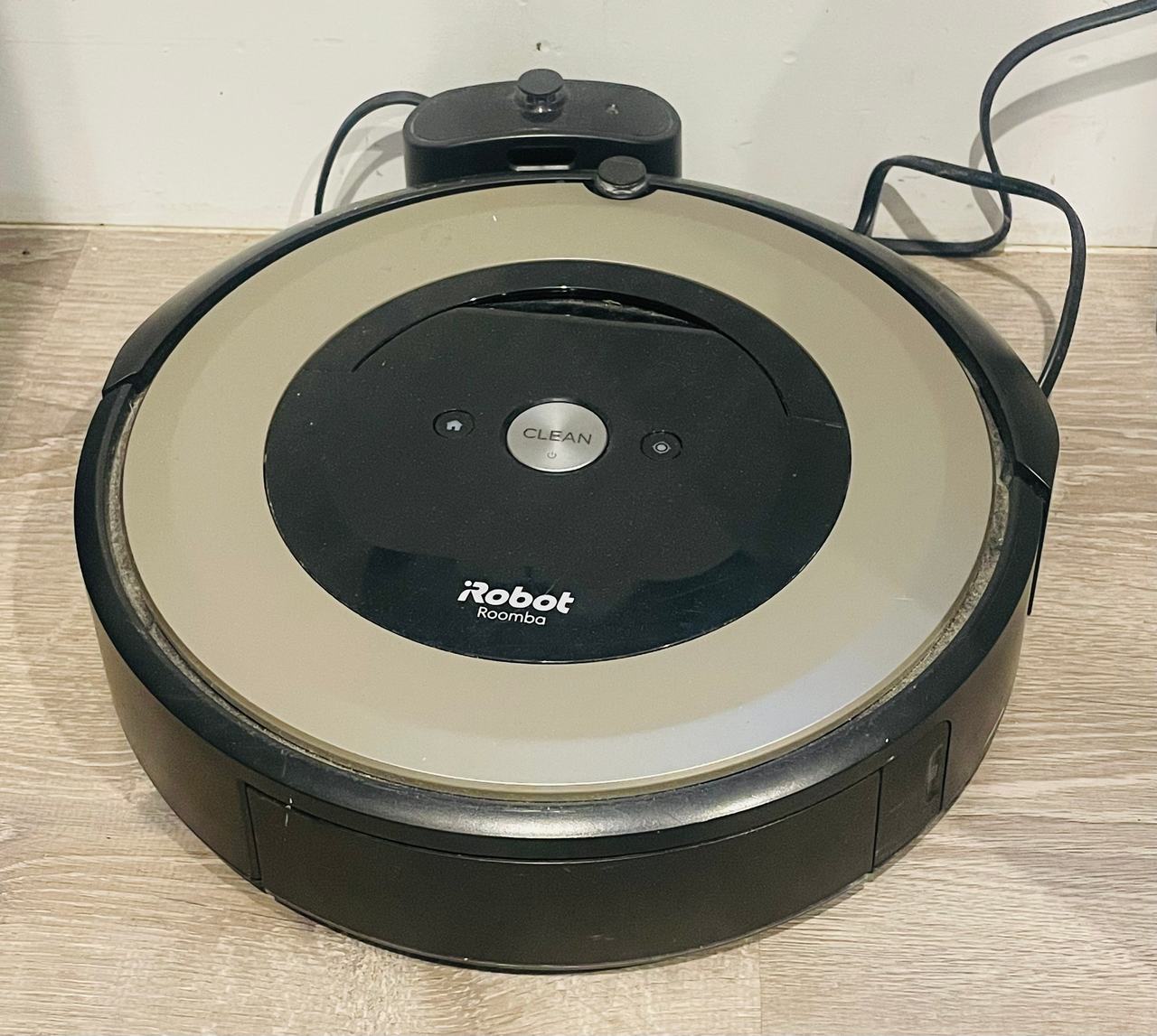 iRobot Roomba E6 Robot Vacuum