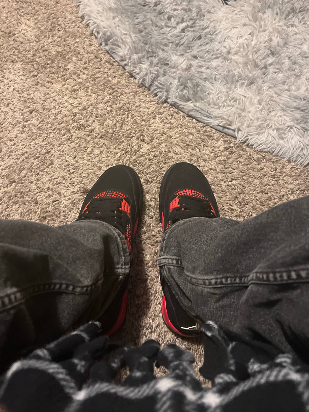 Air Jordan 4 Retro 'Red Thunder'