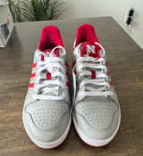 9.5M adidas Rivalry Low Nebraska Huskers - Image 1