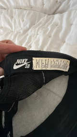 Nike SB Crossed Fingers Embroidered Snapback Hat - Image 3