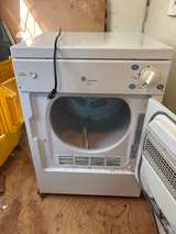 GE Spacemaker Electric Dryer - Image 3