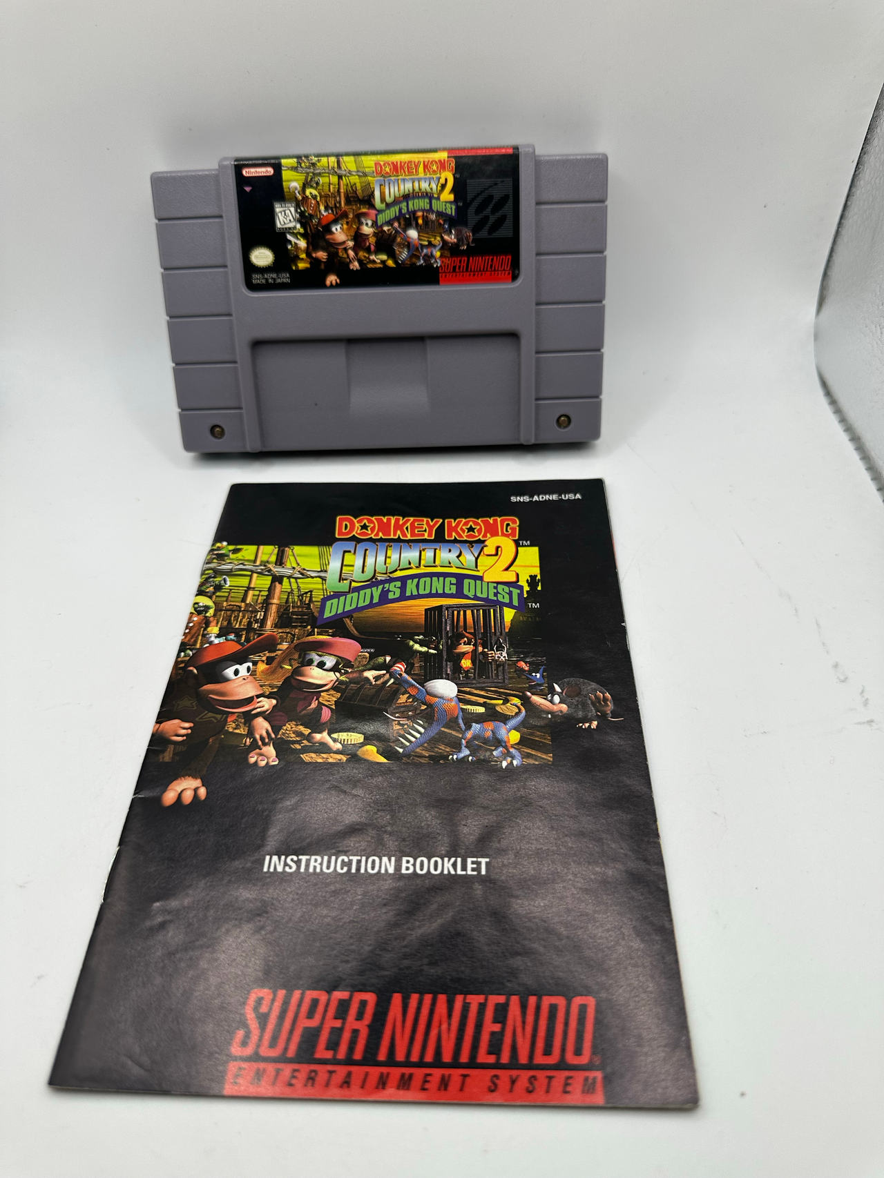 Donkey Kong Country 2: Diddy's Kong Quest (Super Nintendo) w/ Manual TESTED