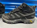 Merrell Moab 2 Vent Mid Hiking Boot in Black - Image 2