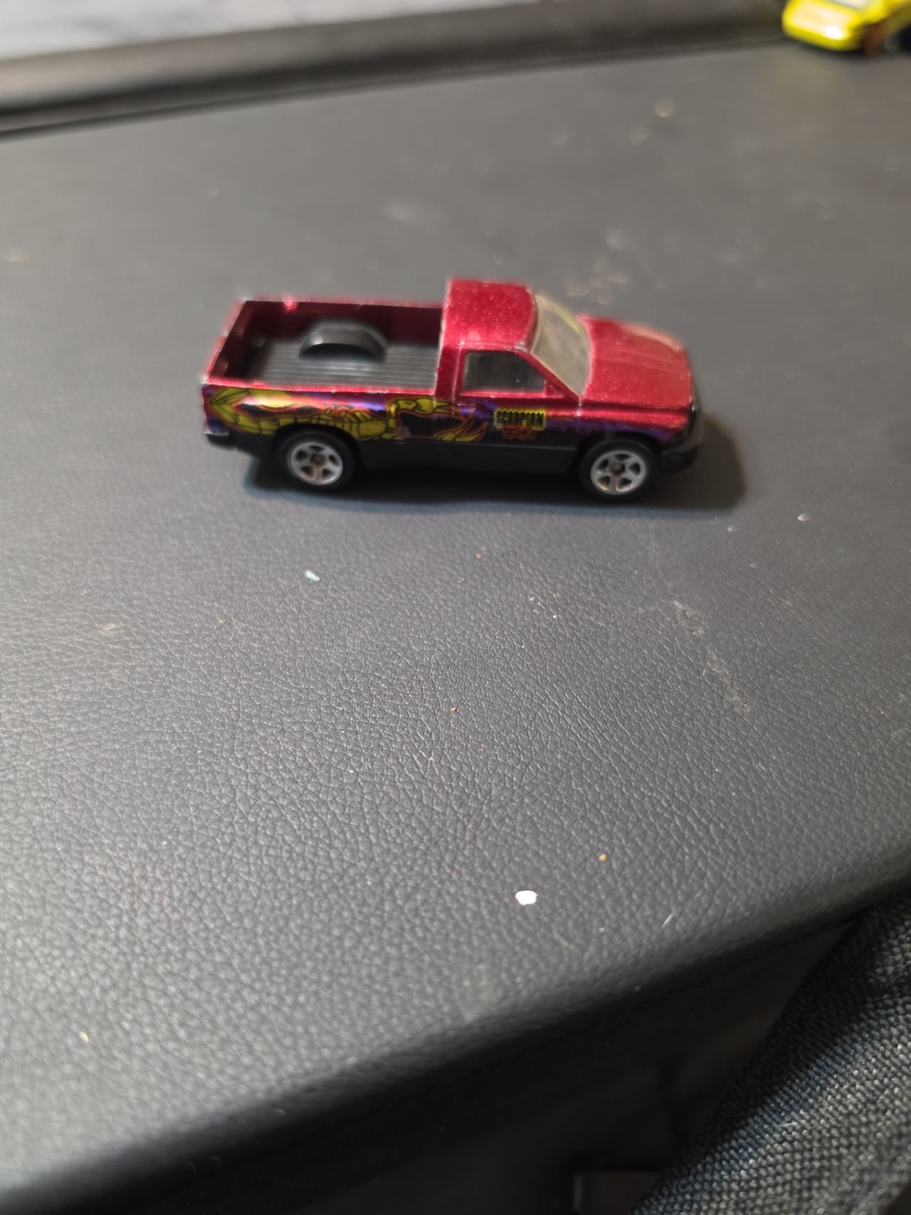 Hot Wheels Chevy 1500 Scorpion Strike