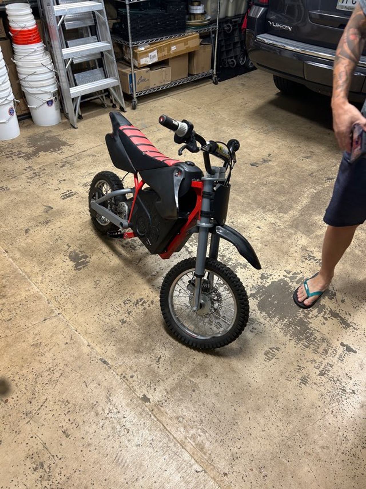 Razor MX650 Dirt Rocket