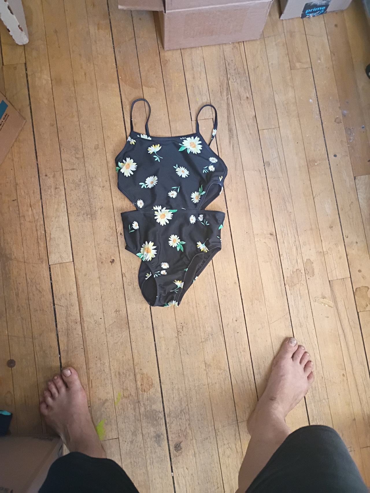 Daisy Print Cut-out One Piece Swimsuit