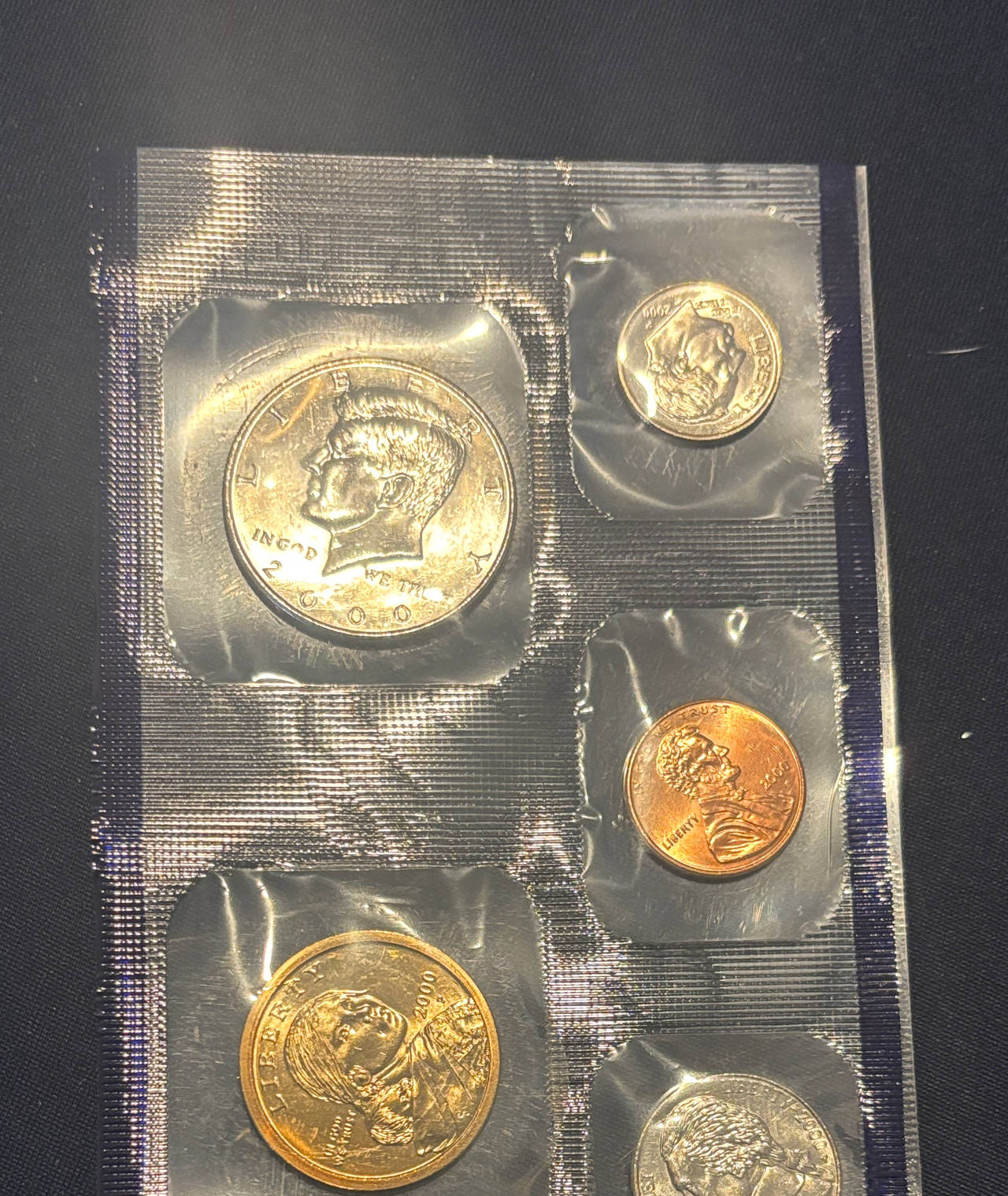 2000 United States Mint Uncirculated Coin Set (P)