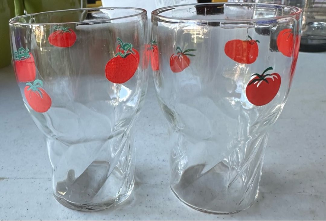Anchor Hocking Vintage Tomato Juice Glasses Set of 2
