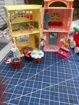 Fisher-Price Sweet Streets Beauty Salon/Pet Store vtg dollhouse playset 162-43 - Image 3