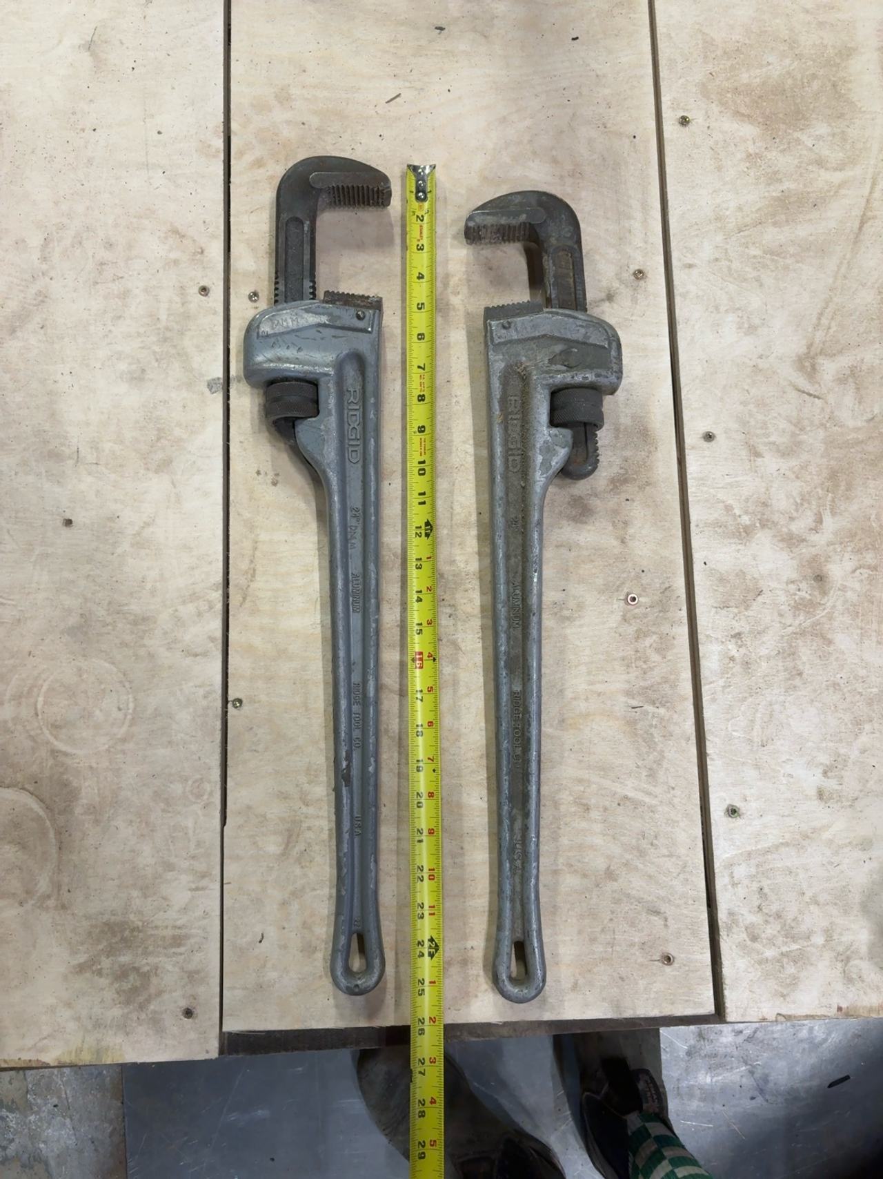 RIDGID Model 824 24" Aluminum Straight Pipe Wrench
