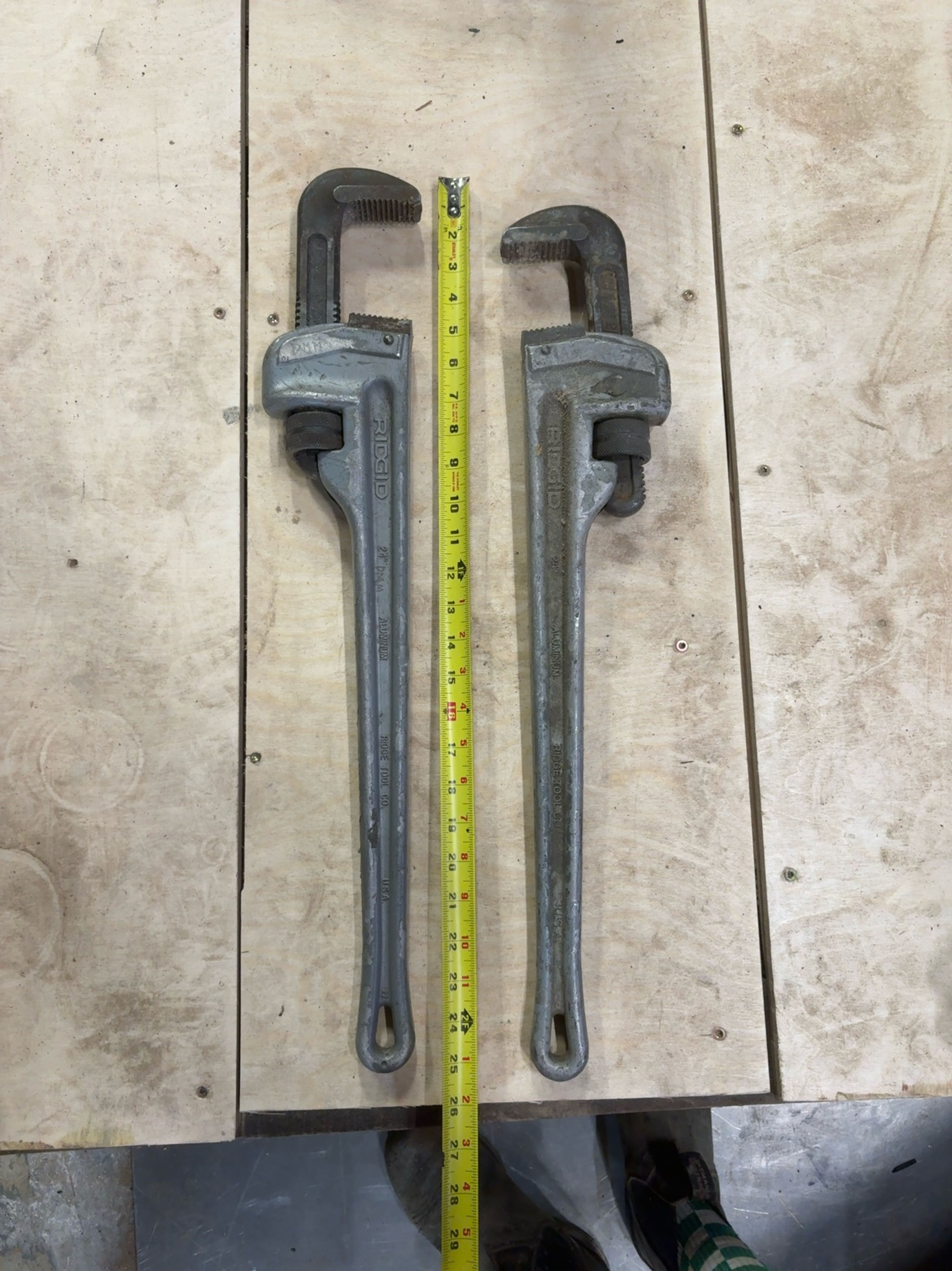 RIDGID Model 824 24" Aluminum Straight Pipe Wrench