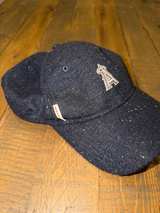 New Era Los Angeles Angels Black Gold 9Forty Snapback Cap Woman Wool  - Image 3