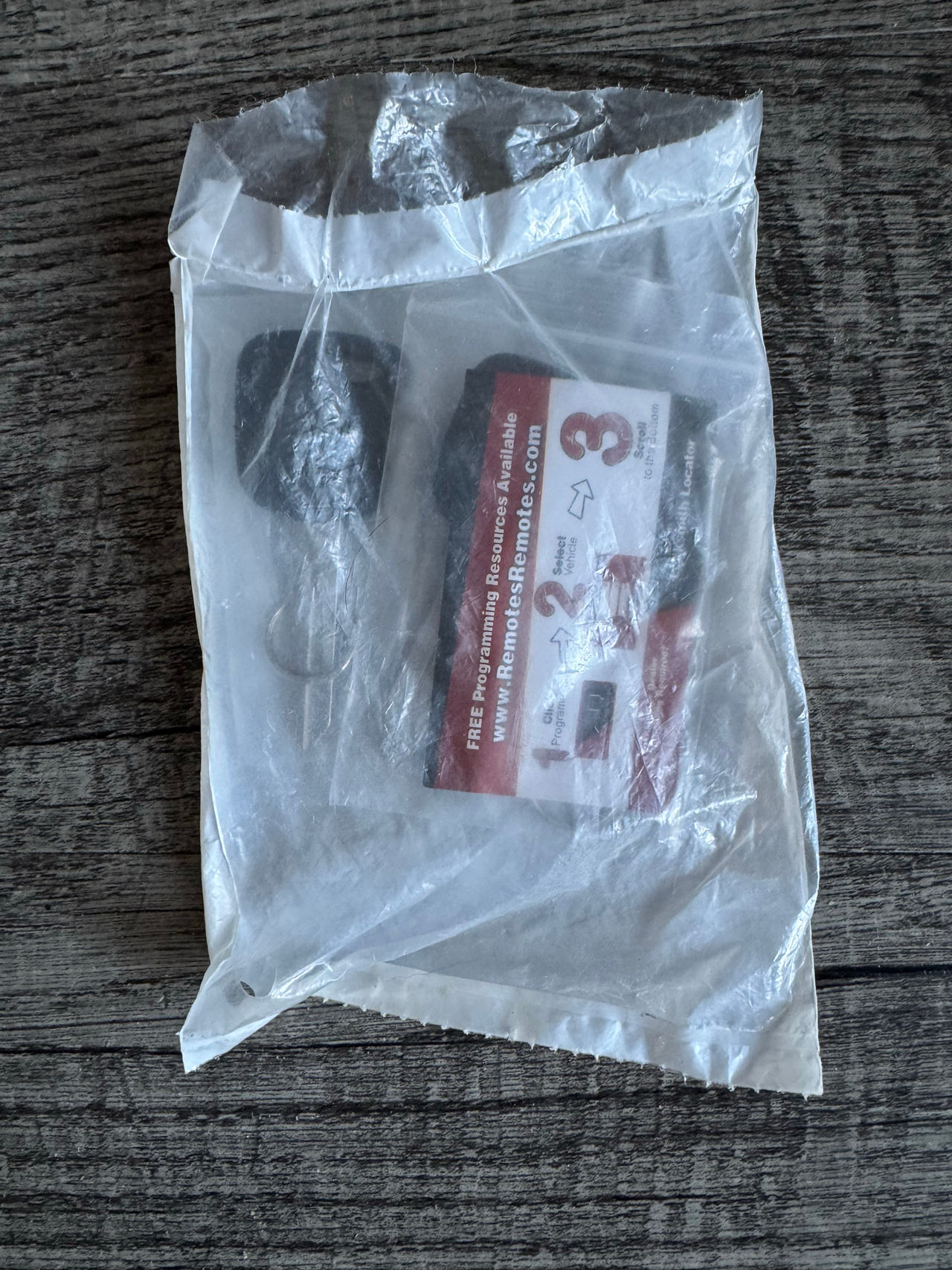 GM 3-Button Key Fob and Uncut Transponder Key Combo