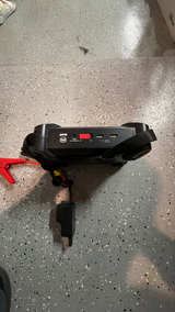 UTRAI Jstar 6 4-in-1 Jump Starter with Air Compressor - Image 6