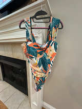 One-Piece Swimsuit floral wide strap size 16 NWOT - Image 1