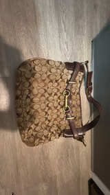 Coach Signature Hobo Bag - Image 3