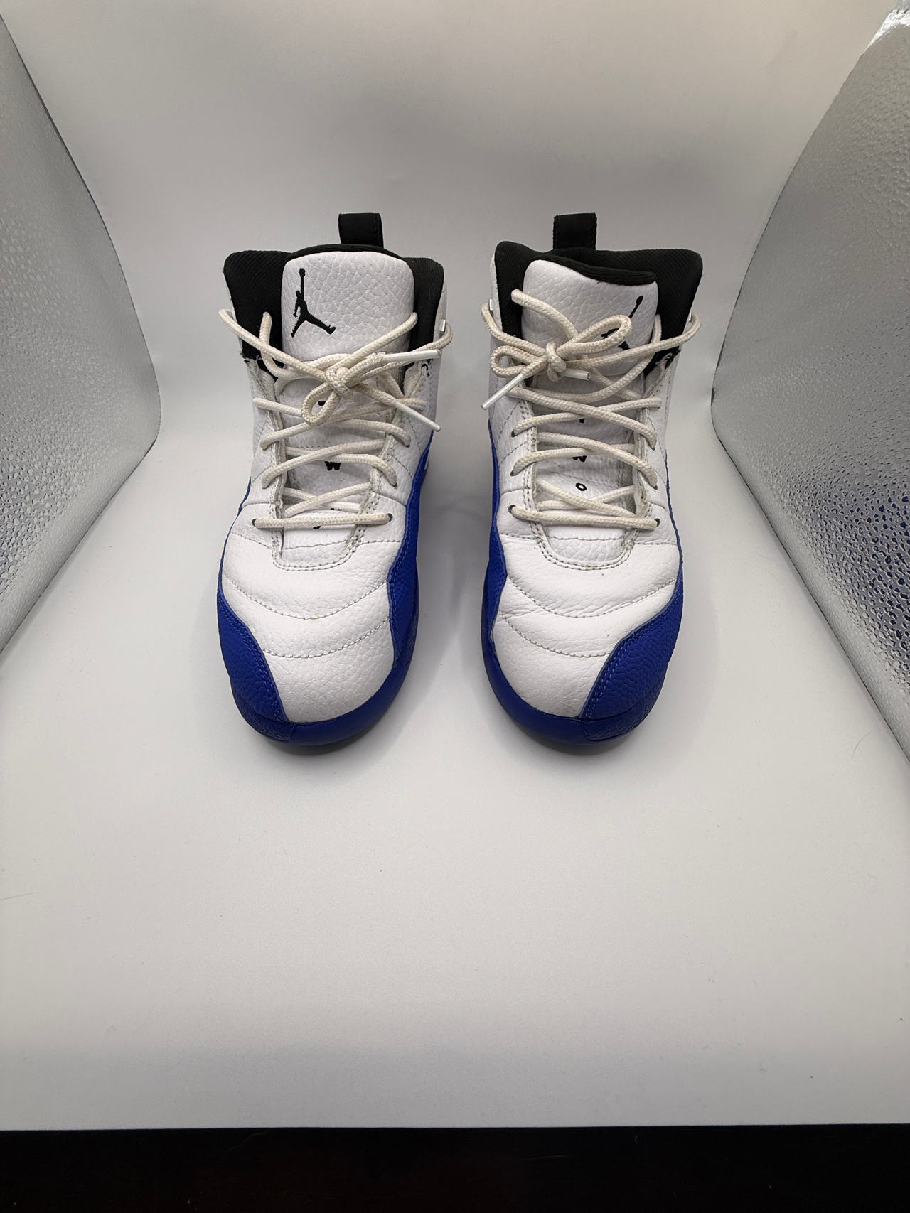 Air Jordan 12 Retro Hyper Royal