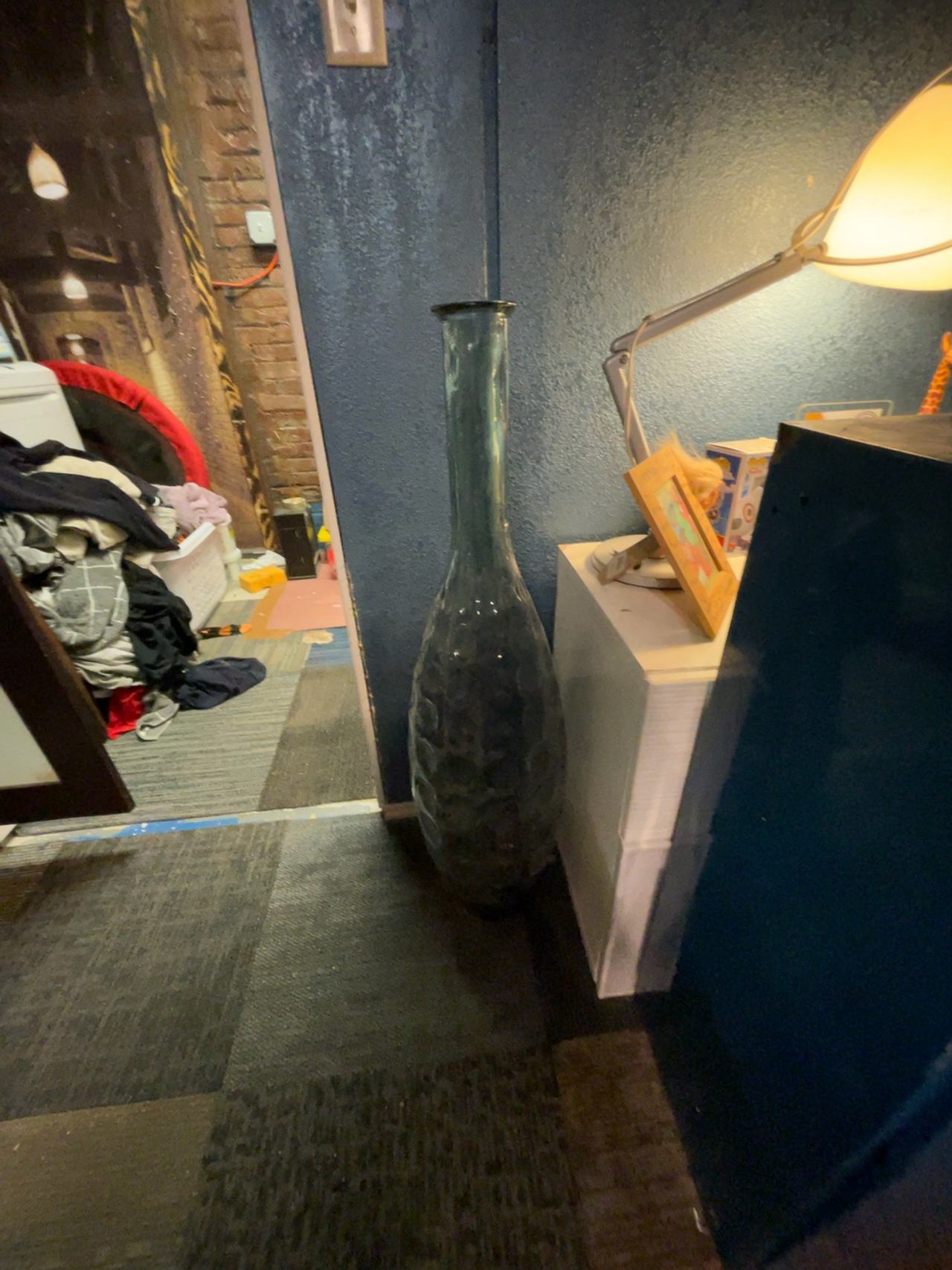 Design Toscano Smoked Grey Glass Floor Vase