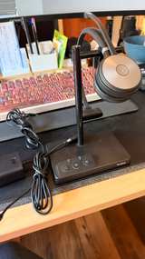 Yealink WH62 Mono Wireless DECT Headset - Image 1