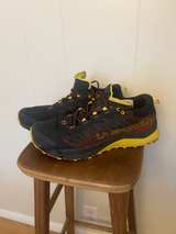 La Sportiva Jackal II GTX Trail Running Shoes Black/Yellow - Image 1