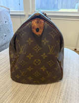 Vintage Louis Vuitton Speedy 30 Monogram Canvas  - Image 3