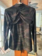 Maurice's Camo zip up camo athletic top. - Image 3